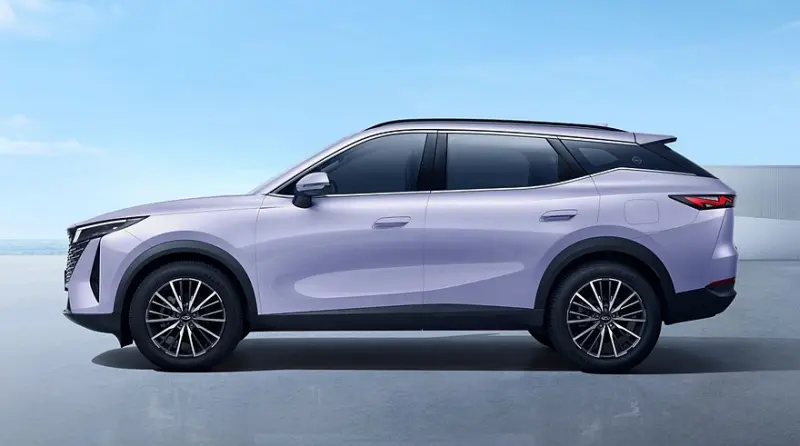 Chery обновила Tiggo 7 и представила новый кроссовер Tiggo 7L