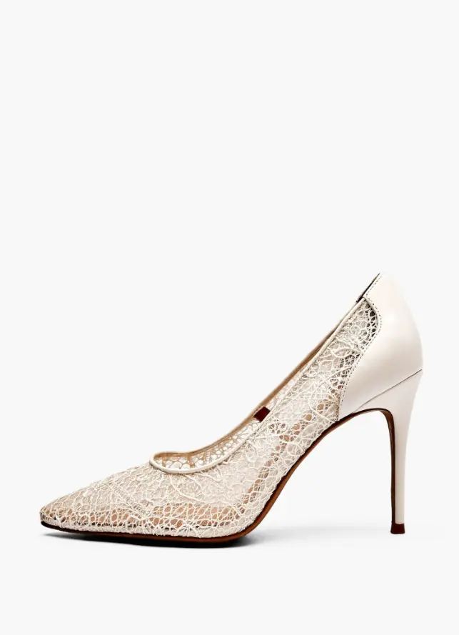 Свадебные туфли 2026: 7 модных трендов для идеального образа невесты