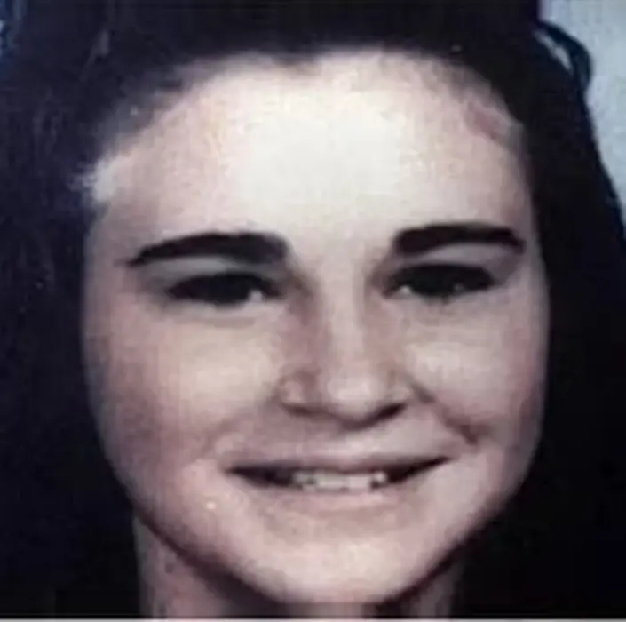 Эми Эйерс, 13 лет, младшая из четырёх жертв убийства в йогурт-кафе Остина