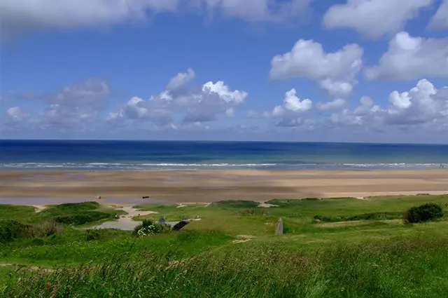 Современный вид на Омаха-Бич с позиции Северло