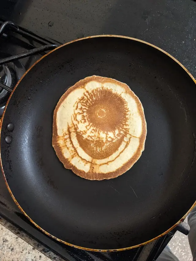 Блин с лицом Майка Вазовски