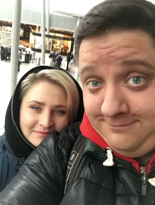 «Дети — его продолжение»: вдова Романа Попова рассказала, как живет семья после трагедии