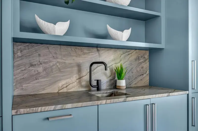 Как отмыть матовую кухню: бьемся с жиром и следами от пальцев