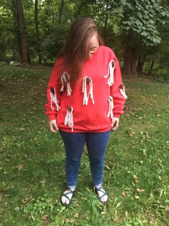 Самые странные вещи с блошиных рынков: от кошачьих кресел до гробов-столиков