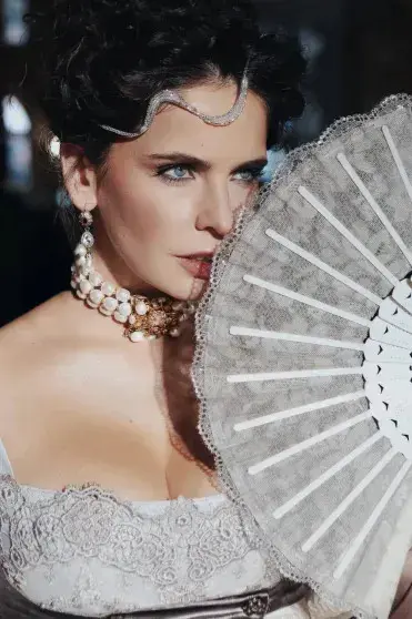 Лиза Моряк сыграет Элен Курагину в экранизации Андреасяна