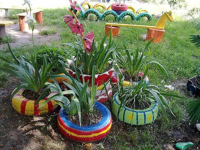 Скрытая угроза: почему старые шины на даче опаснее, чем кажется