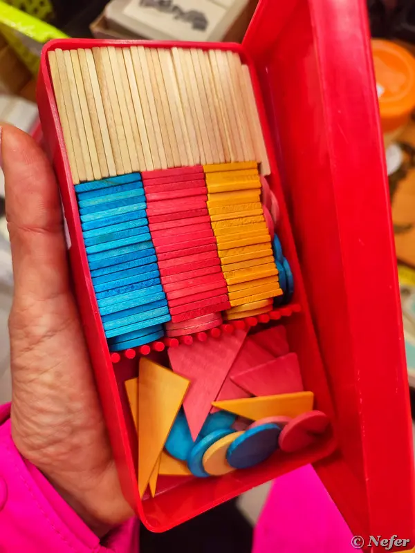 Сокровищница воспоминаний: Что скрывает московская барахолка "Антресоль"