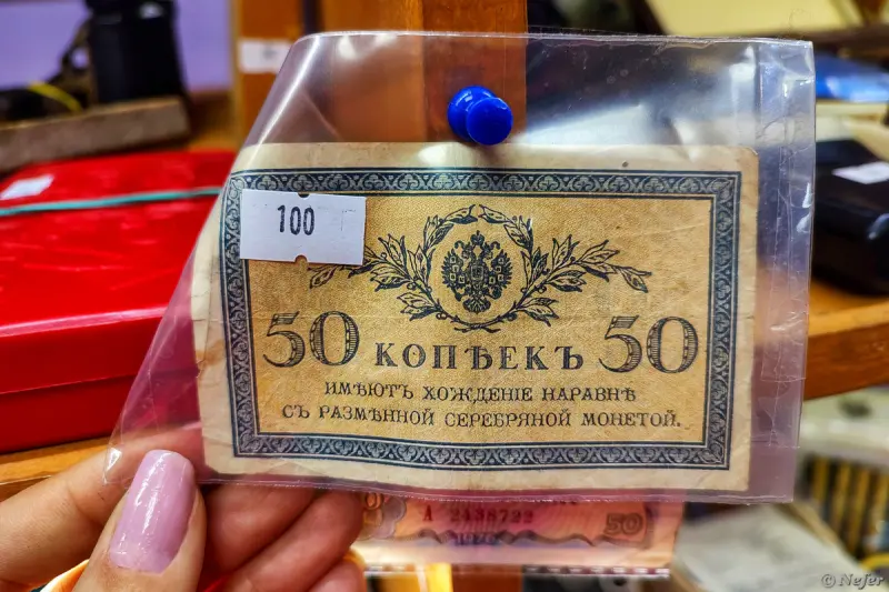 Сокровищница воспоминаний: Что скрывает московская барахолка "Антресоль"