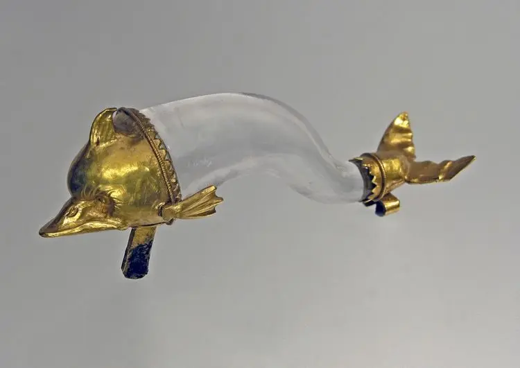 Невероятные артефакты древности: как создавали шедевры без современных технологий