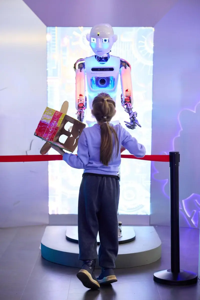 Космонавт Сергей Ревин выступит на «Робостанции» в честь Дня космонавтики