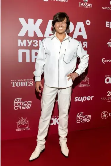 Кто и в чем блистал на премии "Жара": звездные гости и победители