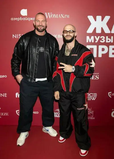 Кто и в чем блистал на премии "Жара": звездные гости и победители