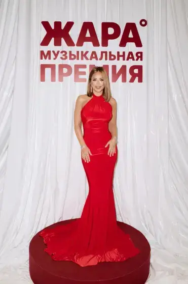 Кто и в чем блистал на премии "Жара": звездные гости и победители