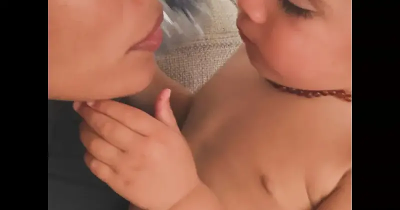 Нара Баптиста впервые показала сына от Венсана Касселя