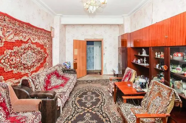 Ковёр на стене: зачем его вешали в СССР и почему о нём ностальгируют