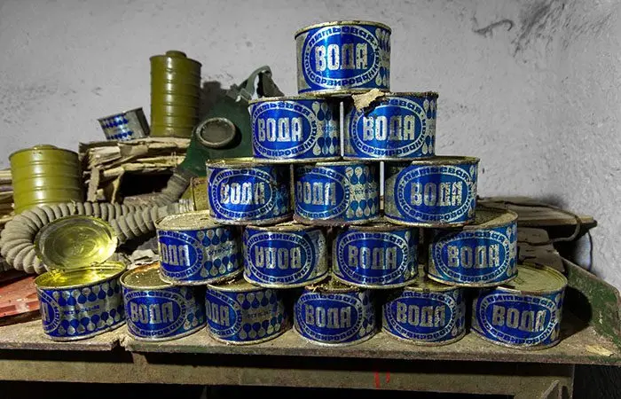 Жестяная вода: как в СССР и мире хранили стратегический запас питья