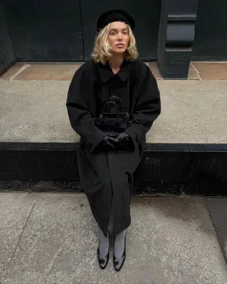 Эльза Хоск ждёт второго ребёнка и показала беременный животик в откровенной фотосессии