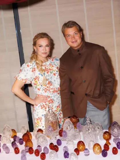 Пасхальный праздник в звездном кругу: как Виктория Шелягова собрала знаменитостей