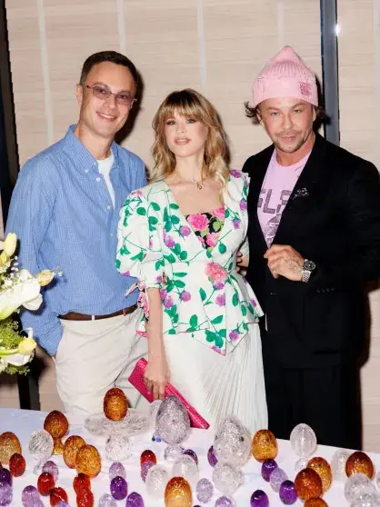 Пасхальный праздник в звездном кругу: как Виктория Шелягова собрала знаменитостей