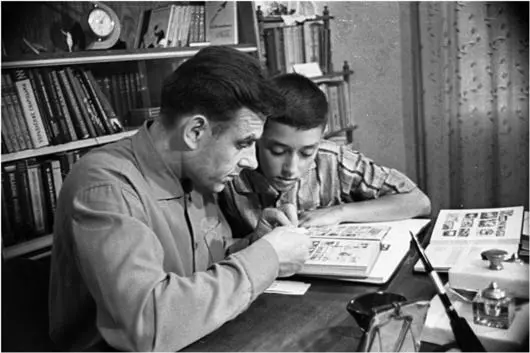 Как жили и отдыхали: редкие кадры из жизни первых советских космонавтов