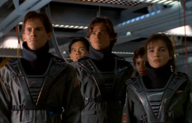 Космос. Далёкие уголки кадр 1