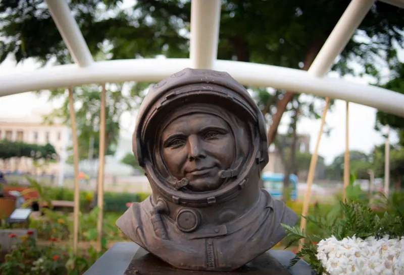 Памятник Юрию Гагарину