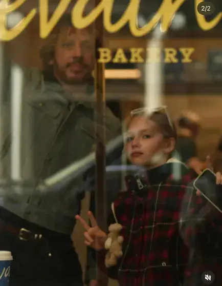 Галкин показал новые фото с дочерью Лизой: поклонники в восторге от сходства с Пугачёвой