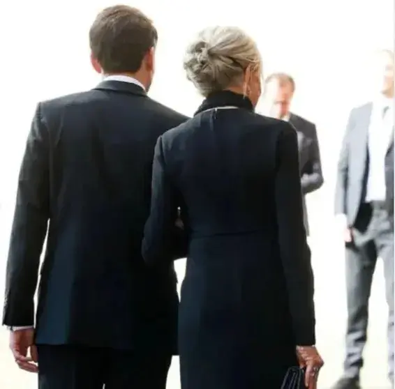 Макроны в Ватикане: встреча с папой, чёрный наряд Брижит и вечные сплетни