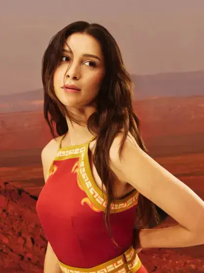 Равшана Куркова в сакральных мексиканских образах для бренда Ololol