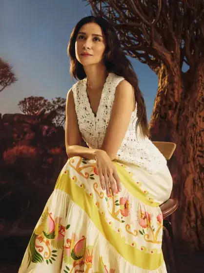 Равшана Куркова в сакральных мексиканских образах для бренда Ololol