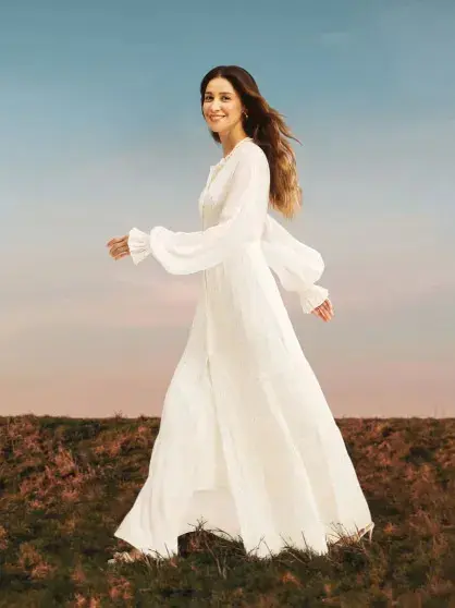 Равшана Куркова в сакральных мексиканских образах для бренда Ololol