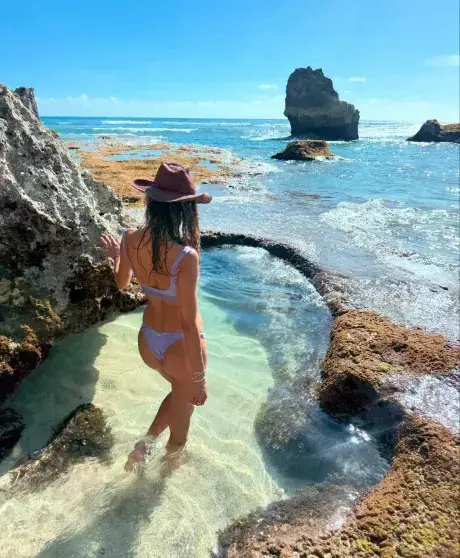 Алессандра Амбросио отпраздновала 45-летие на Бали