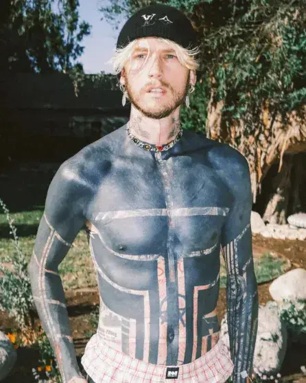 Последняя капля: Меган Фокс окончательно порвала с Machine Gun Kelly из-за фото дочери