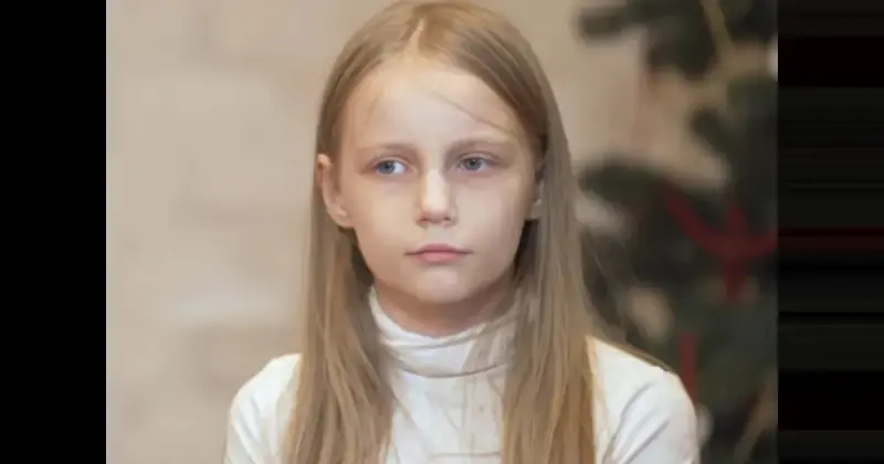 9-летняя сестра Алисы Тепляковой стала дипломированным продавцом