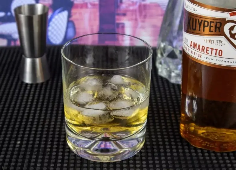 Легендарные коктейли Западного побережья: от «Парадиза» до «Маргариты Томми»