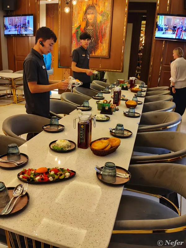 Гастрономическое путешествие по Туркменистану: от хлебного горшочка до кисломолочного чала