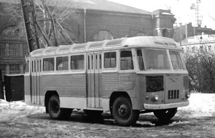 ПАЗ-672: Легендарный советский автобус, покоривший сельские дороги