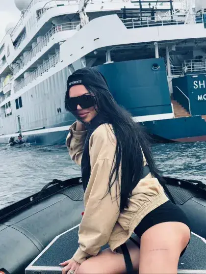 Звёздный круиз: как Собчак, Богомолов и Самойлова отдыхают в Латинской Америке