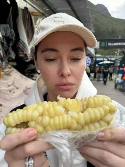 Звёздный круиз: как Собчак, Богомолов и Самойлова отдыхают в Латинской Америке