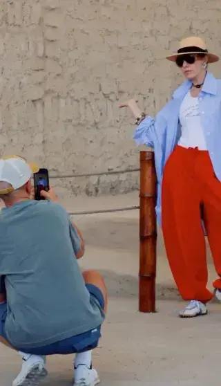 Звёздный круиз: как Собчак, Богомолов и Самойлова отдыхают в Латинской Америке