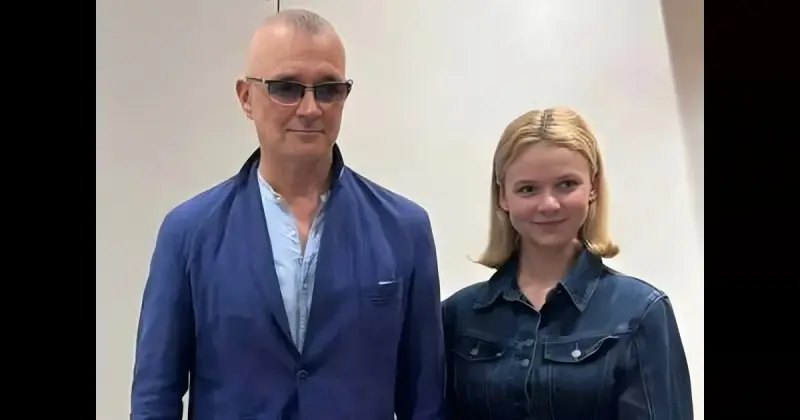 Егор Бероев и 21-летняя жена Анна Панкратова вышли в свет на премьере «Куклы»