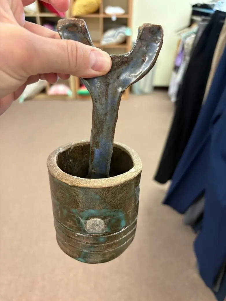 Загадочные вещи из прошлого: что на самом деле скрывается в бабушкином сундуке