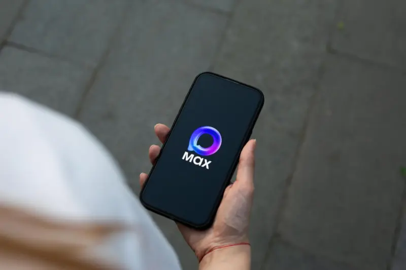 Взломали аккаунт в MAX? Вот как его вернуть