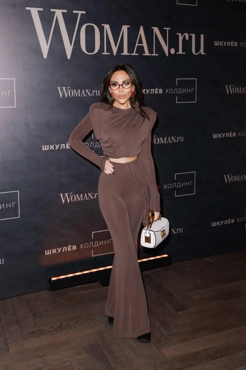 Как не потерять себя в материнстве: 5 правил от стилиста и мамы