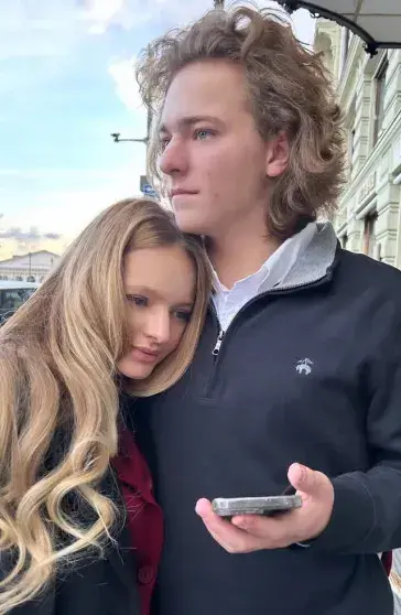 Как живёт бывшая семья Пескова: пасхальный ужин и история после развода