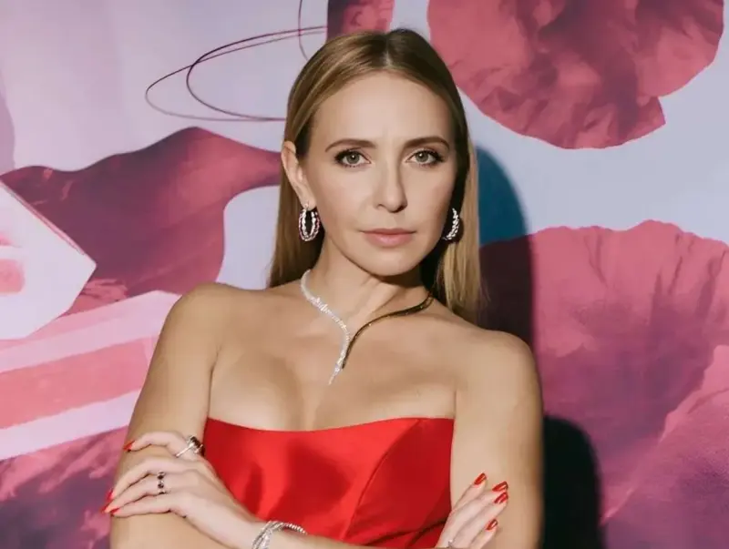 Золотая именинница: как Татьяна Навка отметила 51-й день рождения