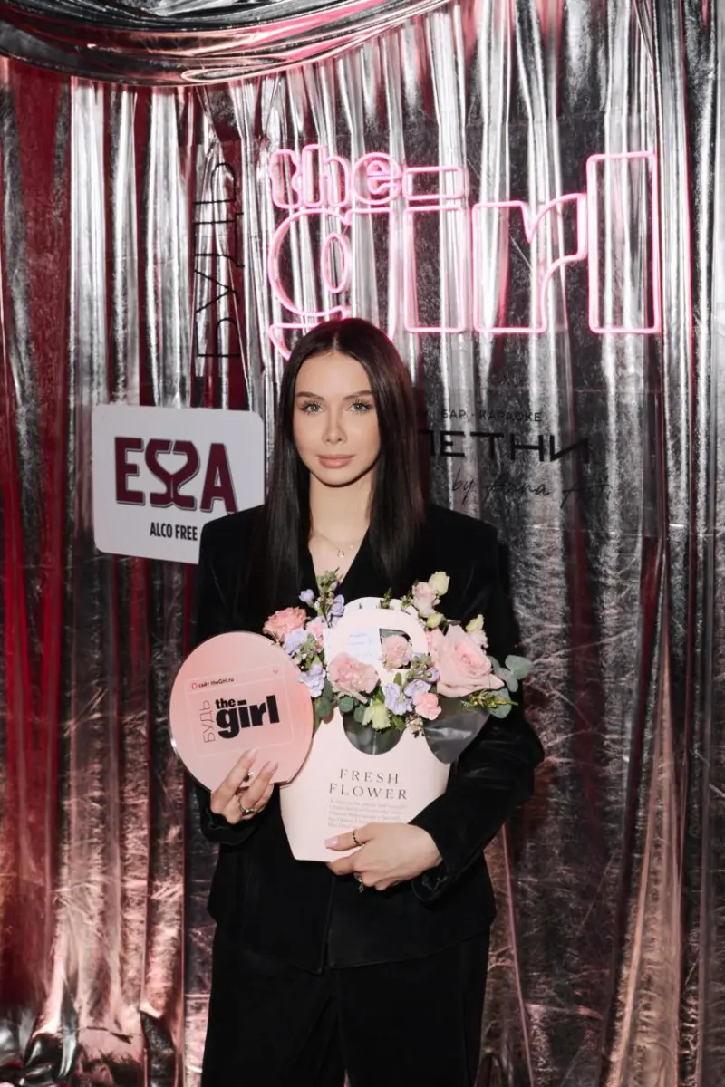 Розовый вечер успеха: как прошла церемония премии «Будь theGirl!»