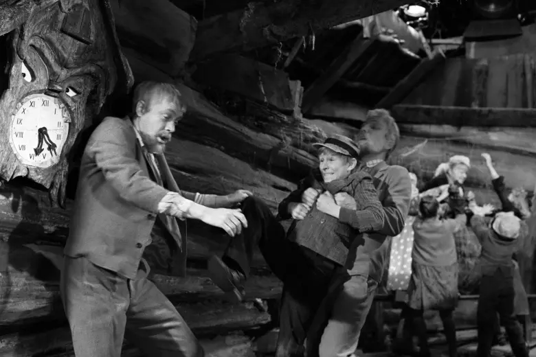 Тайны «Сказки о потерянном времени»: как снимали магию и что стало с актерами