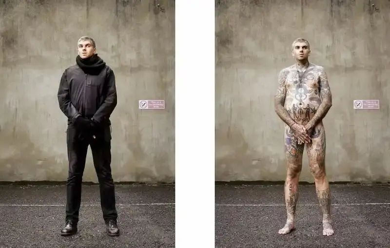 Секретные татуировки: что скрывают под костюмами солидные люди