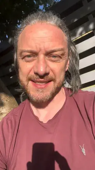 Поклонники в шоке: Джеймс Макэвой кардинально изменился